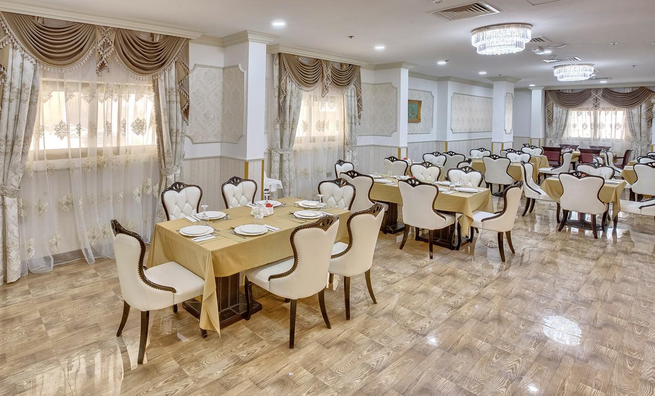 Royal Hotel Sharjah Exterior foto